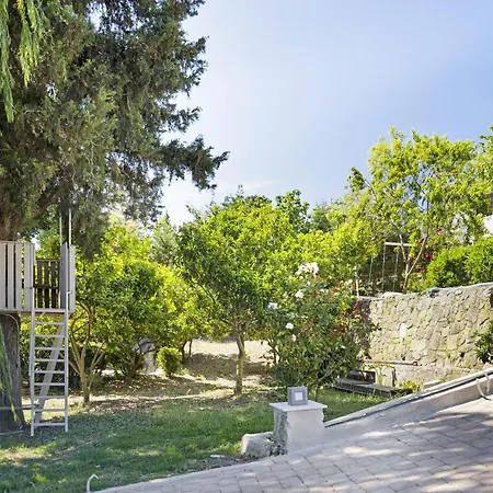 Casa Di Verde 5 شقة Dhematora